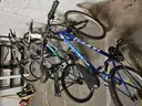 Lot of 5 bicycles