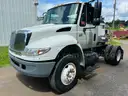 2007 International 4400 4x2 S/A Day Cab Truck Tractor