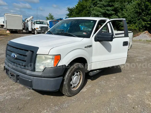 2010 Ford F150 XL Pickup