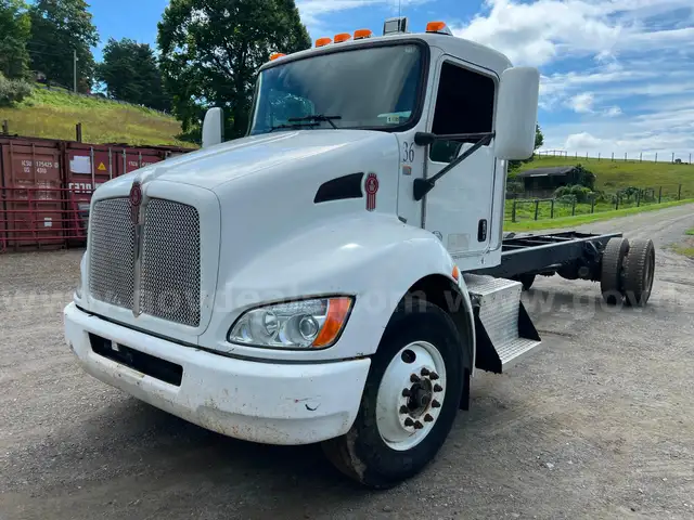 2012 Kenworth T270 S/A 4x2 Cab &#x26; Chassis