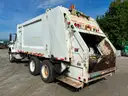 2012 International 7400 T/A Garbage Truck