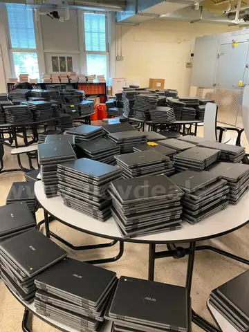 Asus Chromebooks