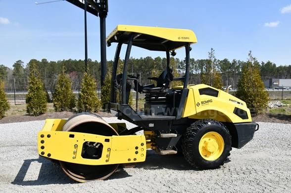 Photo of a 2015 Bomag BW145-5