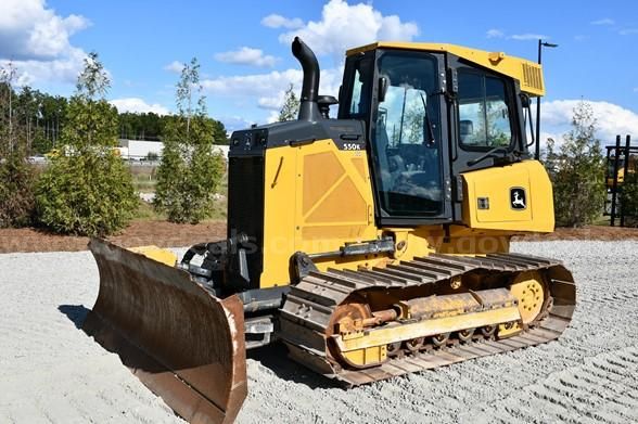 Photo of a  John Deere 550K LGP