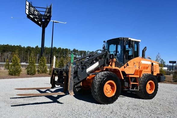 Photo of a  Doosan DL200TC-3