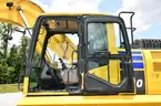 2018 Komatsu PC210LC-11 Hydraulic Excavator