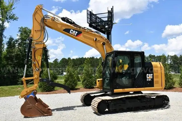 2021 Caterpillar 313FL Tracked Excavator