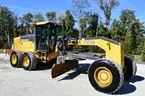 2014 John Deere 772GP Articulated Motor Grader