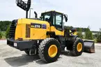 2018 Komatsu WA270-8 4WD Articulated  Wheel Loader
