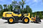 2020 Komatsu WA270-8 4WD Articulated  Wheel Loader
