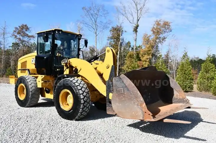 2022 Caterpillar 926M Wheel Loader