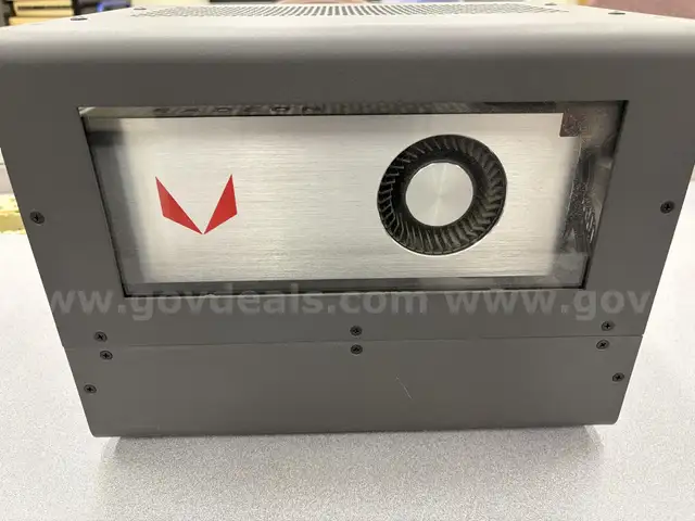 Case Labs Case, Intel i7 CPU, Z270 Motherboard, AMD Vega 64 Graphics Card, Corsair CPU Fans