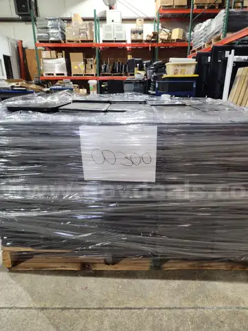 PALLET OF LAPTOPS