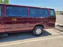 2006 Ford Econoline Van (ST203)