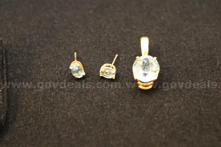 Lot of Mixed Jewelry and Stones