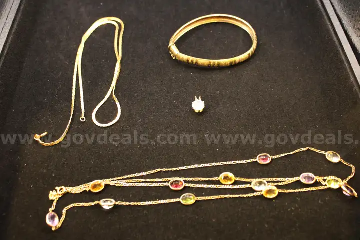 Lot of Mixed Jewelry and Stones