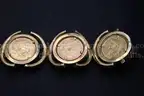 Bracelet containing 5 coins