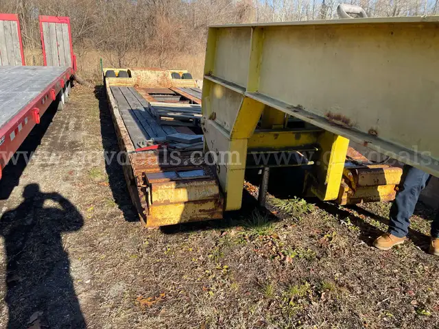 1981 Eager Beaver Gen Trailer Lowboy w/Pony Motor