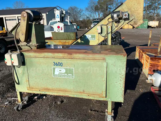 Glass Crusher W/Conveyor Belt