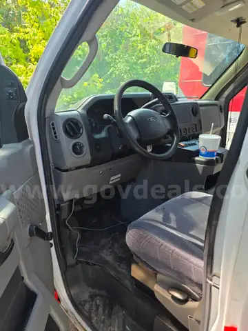 2015 Ford Econoline