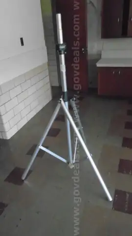 Aluminum Tripod