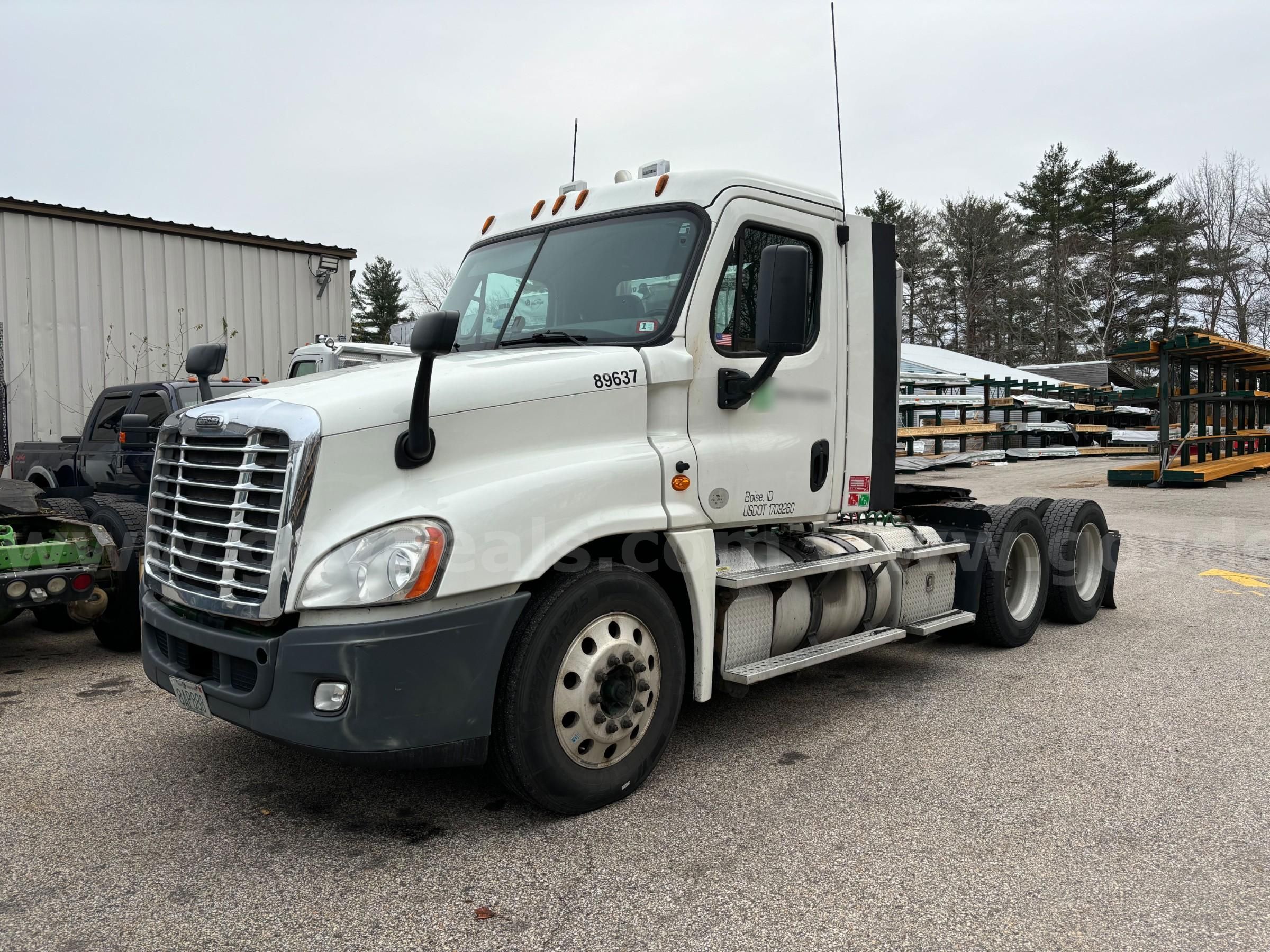 Photo of a 2014 Freightliner Cascadia 125