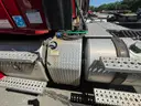 2017 Freightliner Cascadia 113 T/A Day Cab Truck Tractor