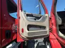 2017 Freightliner Cascadia 113 T/A Day Cab Truck Tractor