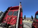 2017 Freightliner Cascadia 113 T/A Day Cab Truck Tractor
