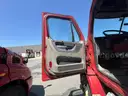 2017 Freightliner Cascadia 113 S/A Day Cab Truck Tractor
