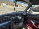2017 Freightliner Cascadia 113 S/A Day Cab Truck Tractor
