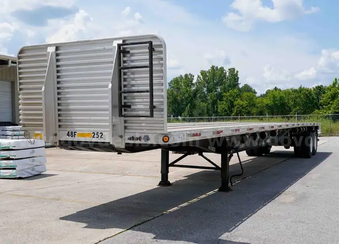 1999 Utility Trailer FS2CHA 48 Ft Dual Axle Flatbed Trailer