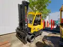 2018 Hyster S100FTBCS 10000 Lb Pneumatic Tire Forklift