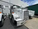 2014 Kenworth T800 T/A Day Cab Truck Tractor