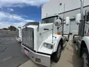 2014 Kenworth T800 T/A Day Cab Truck Tractor