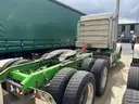 2015 Kenworth T800 T/A Day Cab Truck Tractor
