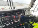 2015 Kenworth T800 T/A Day Cab Truck Tractor