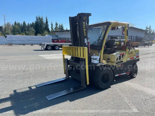 2018 Hyster H110FT Pneumatic Tire Forklift