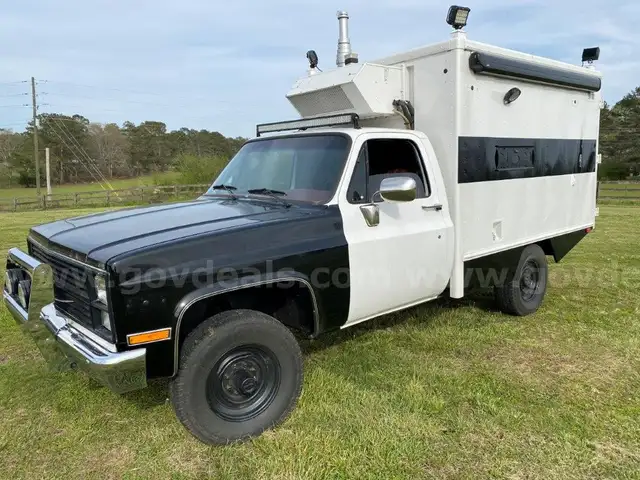 1984 Chevrolet D30 - Military modified for SWAT operations