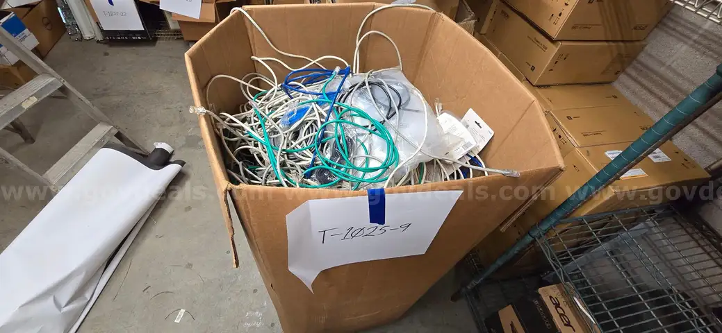 Cat5 &#x26; Cat53 Ethernet Cables