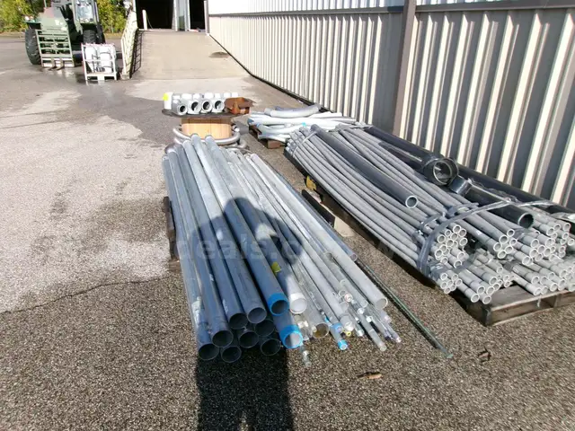 4 Lots of Conduit and Fittings