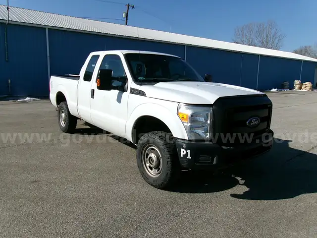 2012 Ford F-250 SD XL SuperCab 4WD