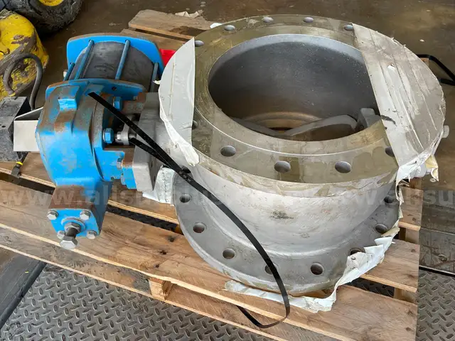 16 150 FP DEZURICK BALL VALVE STAINLESS STEEL WITH ACTUATOR, Qty 1