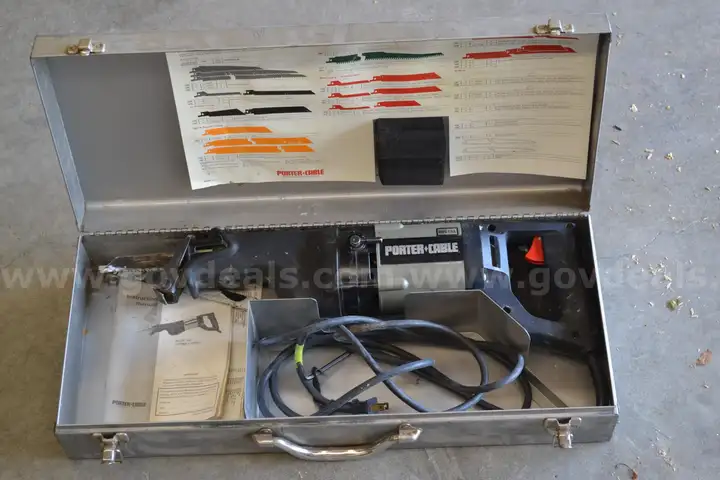 PORTER-CABLE RECIPROCATING SAW MODEL 637