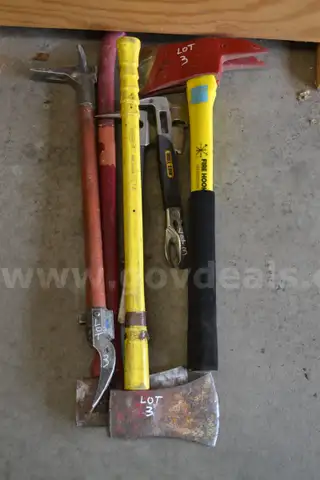 LOT OF PRY AXE, FLAT HEAD AXE, HALLIGAN