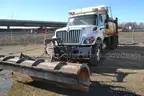2009 International 7400 W/PLOW SPREADER