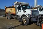 2009 International 7400 W/PLOW SPREADER