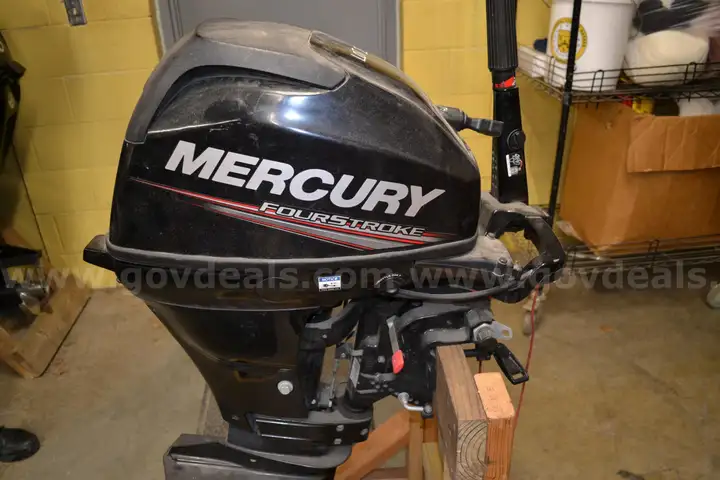 MERCURY 15HP FOURSTROKE MARINE MOTOR