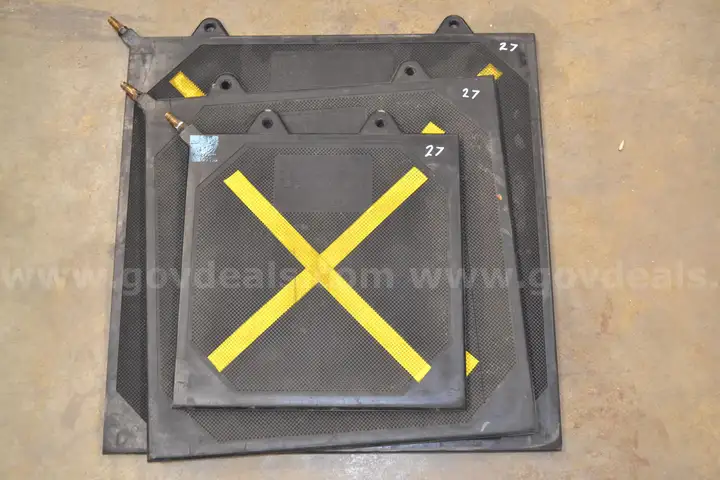 MAXFORCE LOT OF AIR BAGS