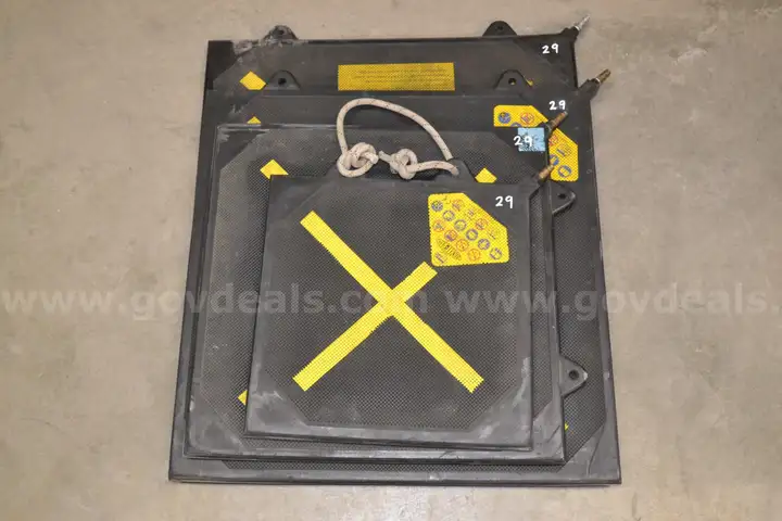 MAXFORCE LOT OF AIR BAGS